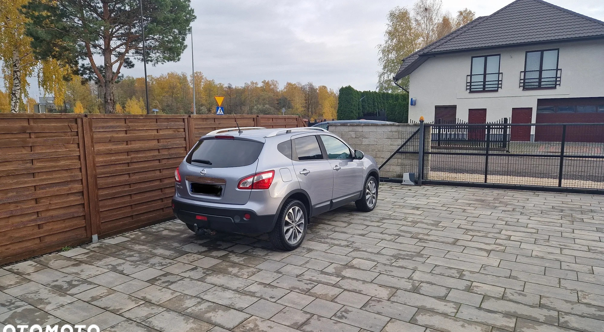 Nissan Qashqai cena 44900 przebieg: 165000, rok produkcji 2013 z Kozienice małe 667